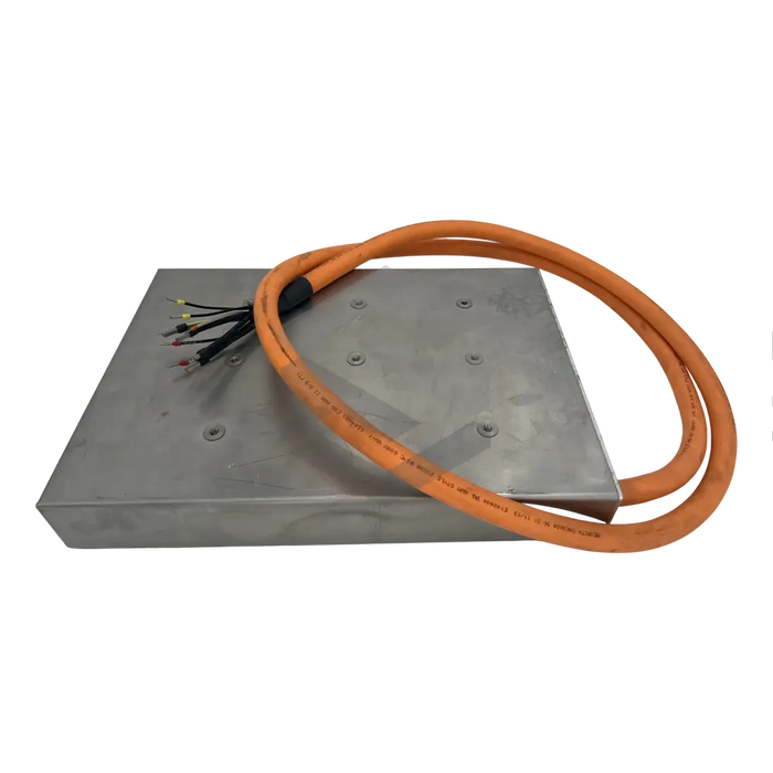 C image of R911310473 | Back Right