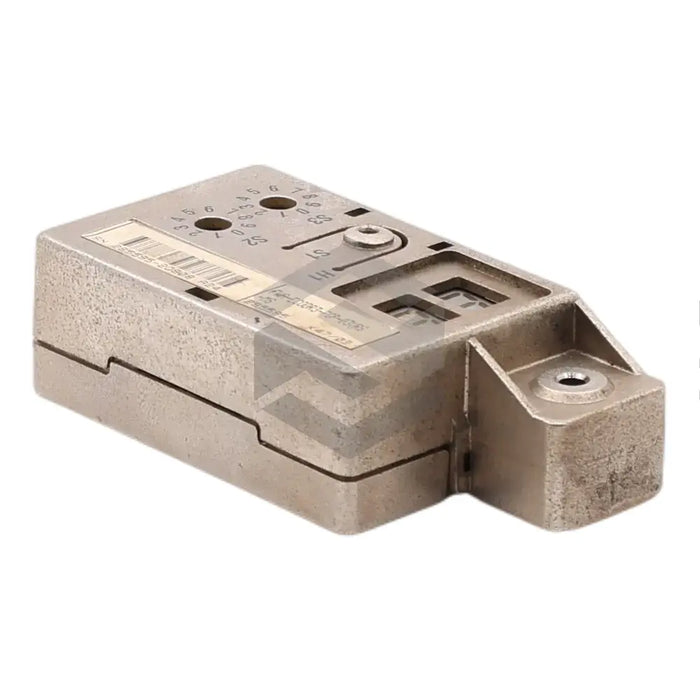 C image of R911285595 | Front Right