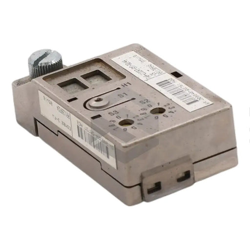 C image of R911309848 | Front Right